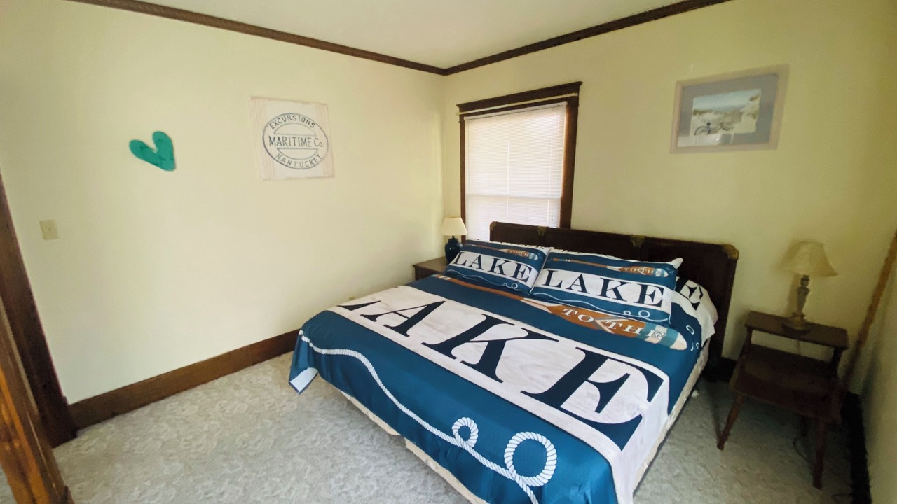 Photo of Bedroom in Culver