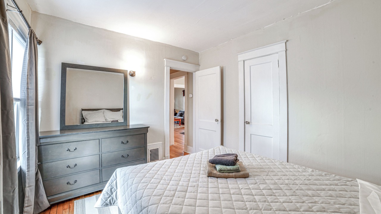 Photo of Bedroom in Binghamton