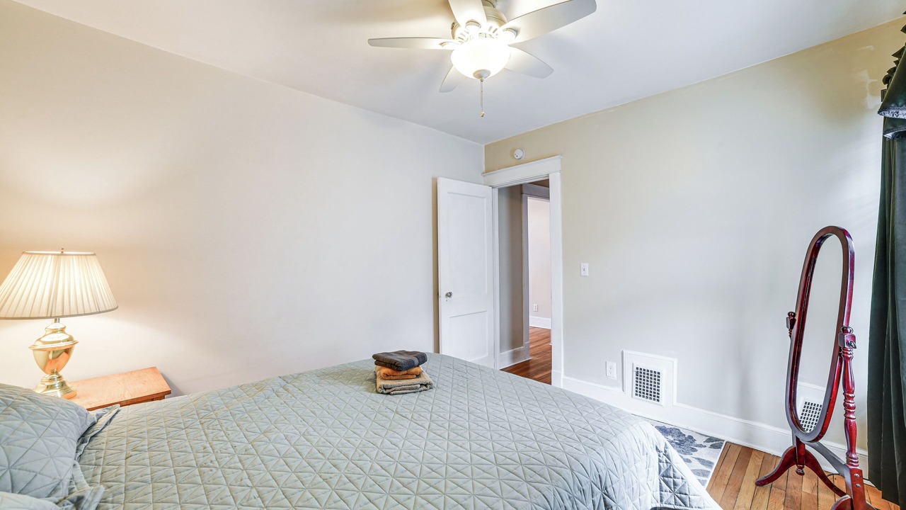 Photo of Bedroom in Binghamton