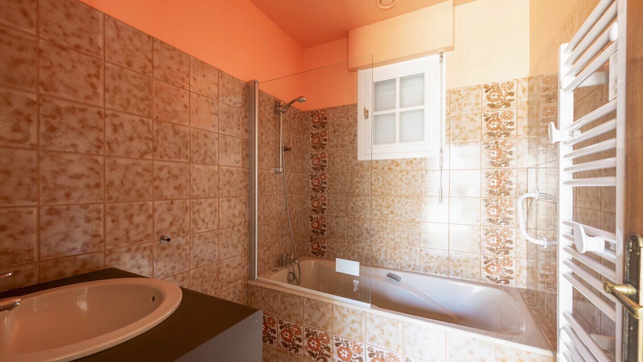 Photo of Bathroom in Le Ru