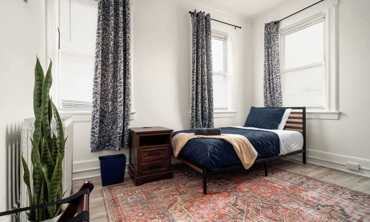 Photo of Bedroom in New Rochelle
