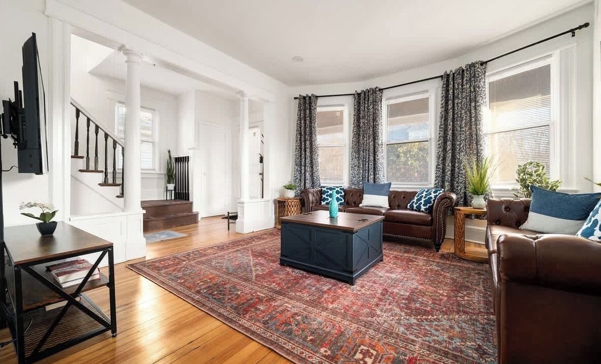 Photo of Livingroom in New Rochelle