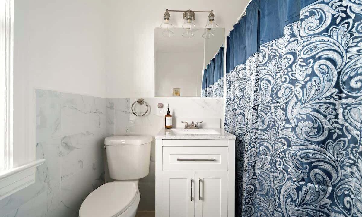 Photo of Bathroom in New Rochelle