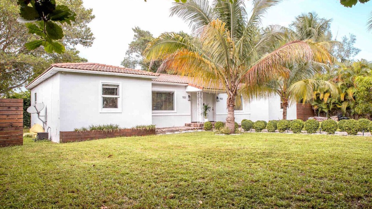 Photo of Outdoor in Biscayne Park
