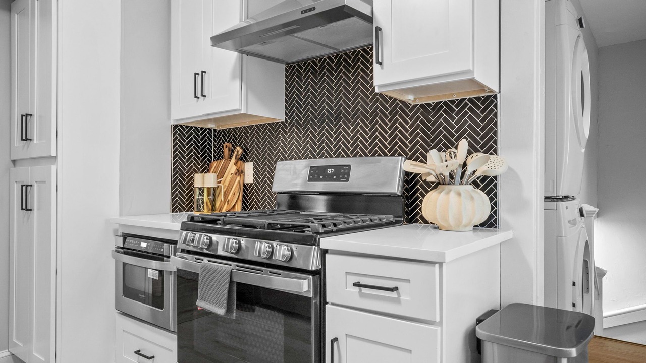 Photo of Kitchen in West Somerville