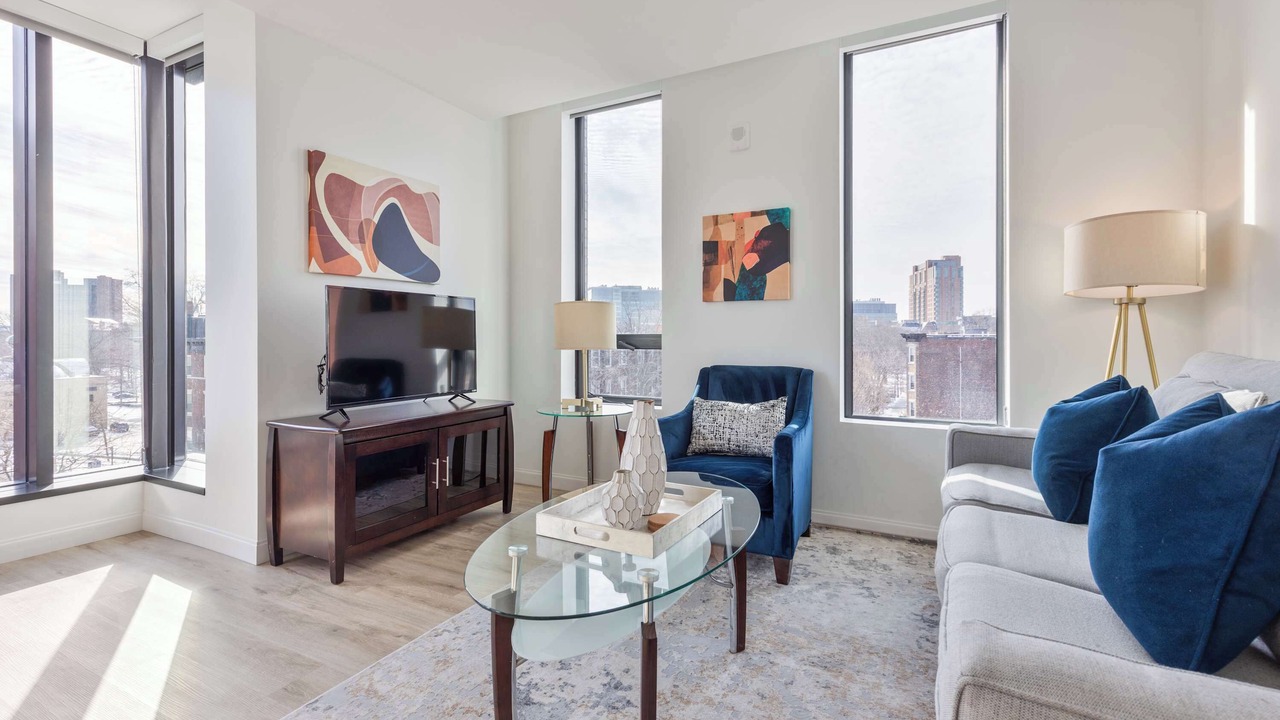 Photo of Livingroom in Medical Center Area