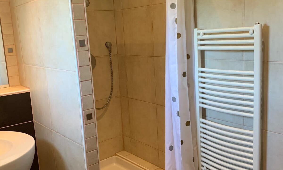 Photo of Bathroom in Chateaurenard