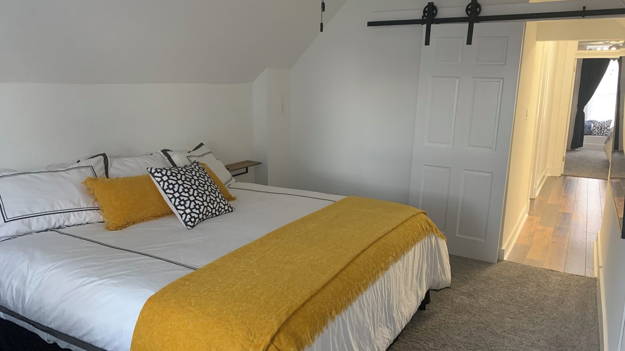 Photo of Bedroom in Holy Cross