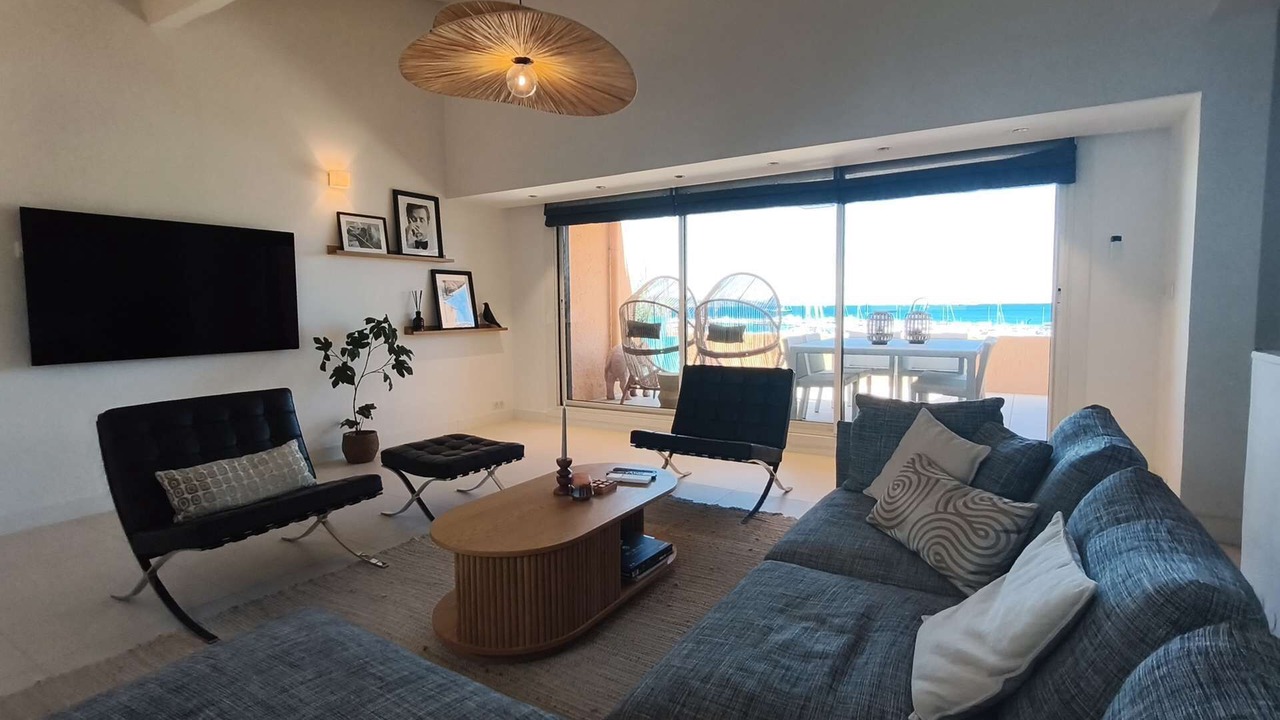 Photo of Livingroom in Port Cogolin