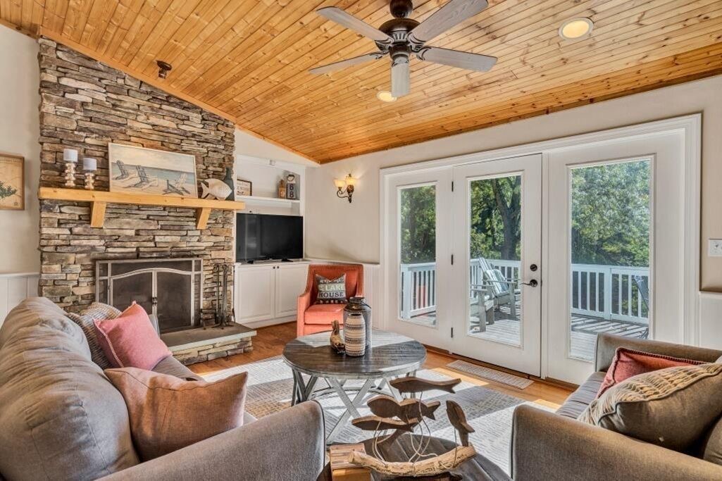 Photo of Bedroom in North Shore