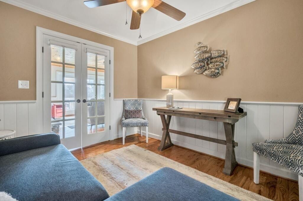 Photo of Bedroom in North Shore