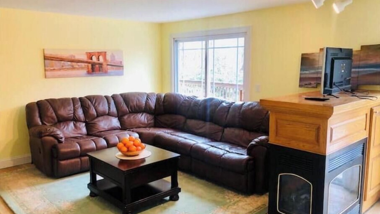 Photo of Livingroom in Cummaquid