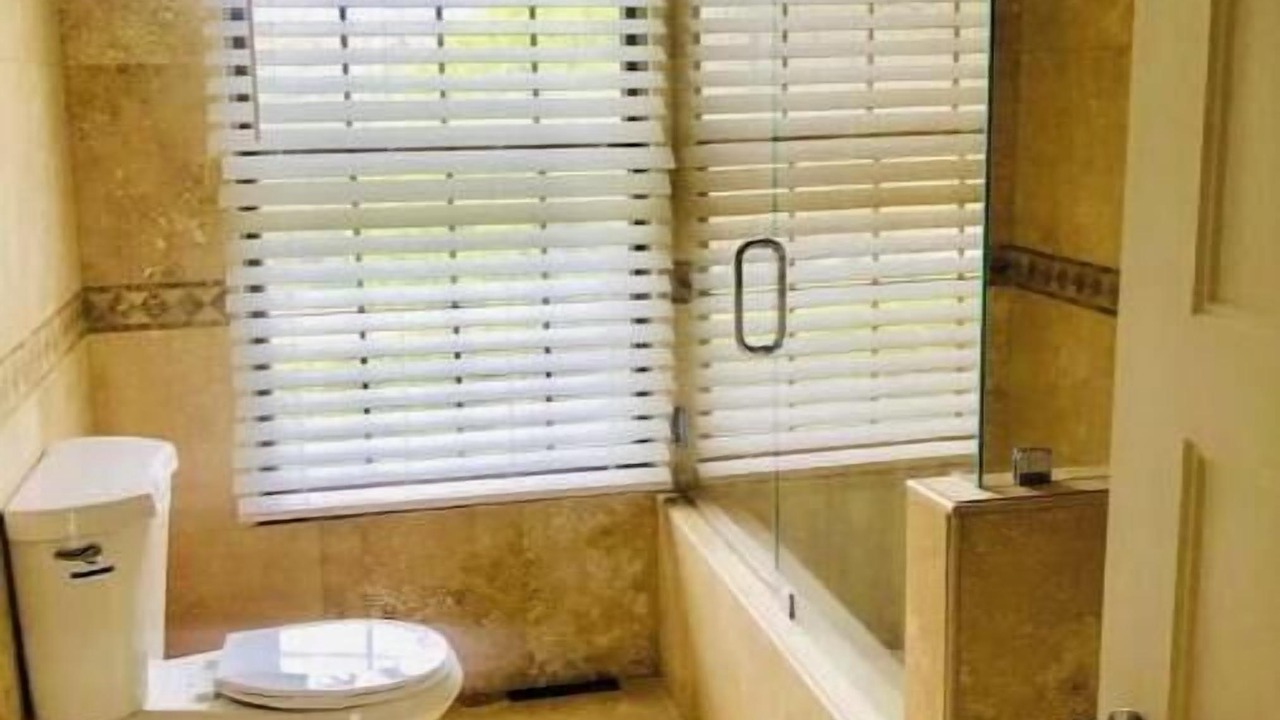 Photo of Bathroom in Cummaquid