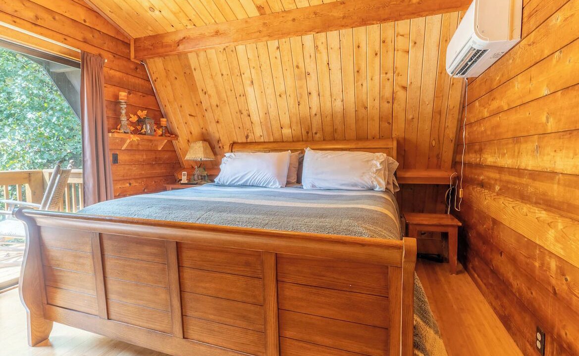 Photo of Bedroom in Fancy Gap