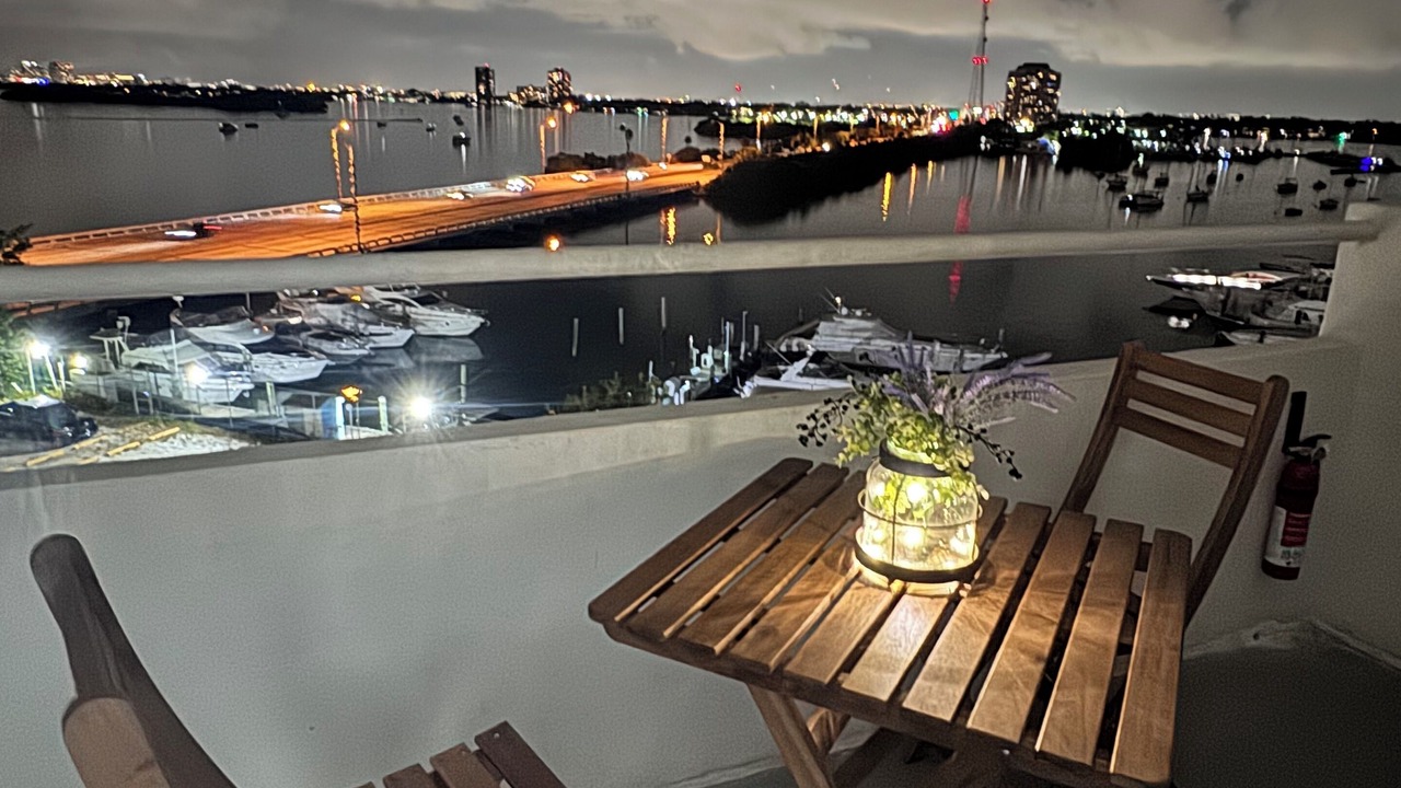 Photo of Outdoor in North Bay Village