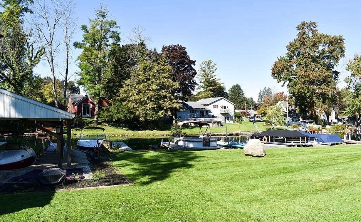 Photo of Outdoor in Melrose Park