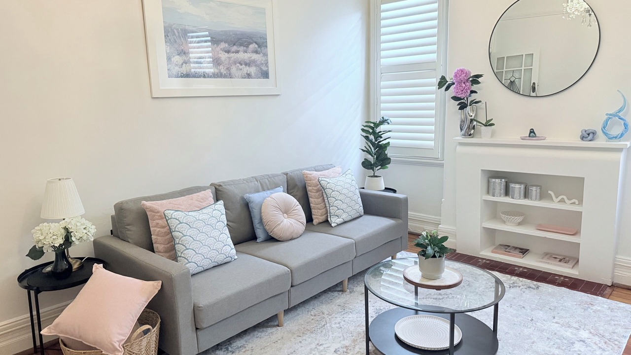 Photo of Livingroom in Petersham
