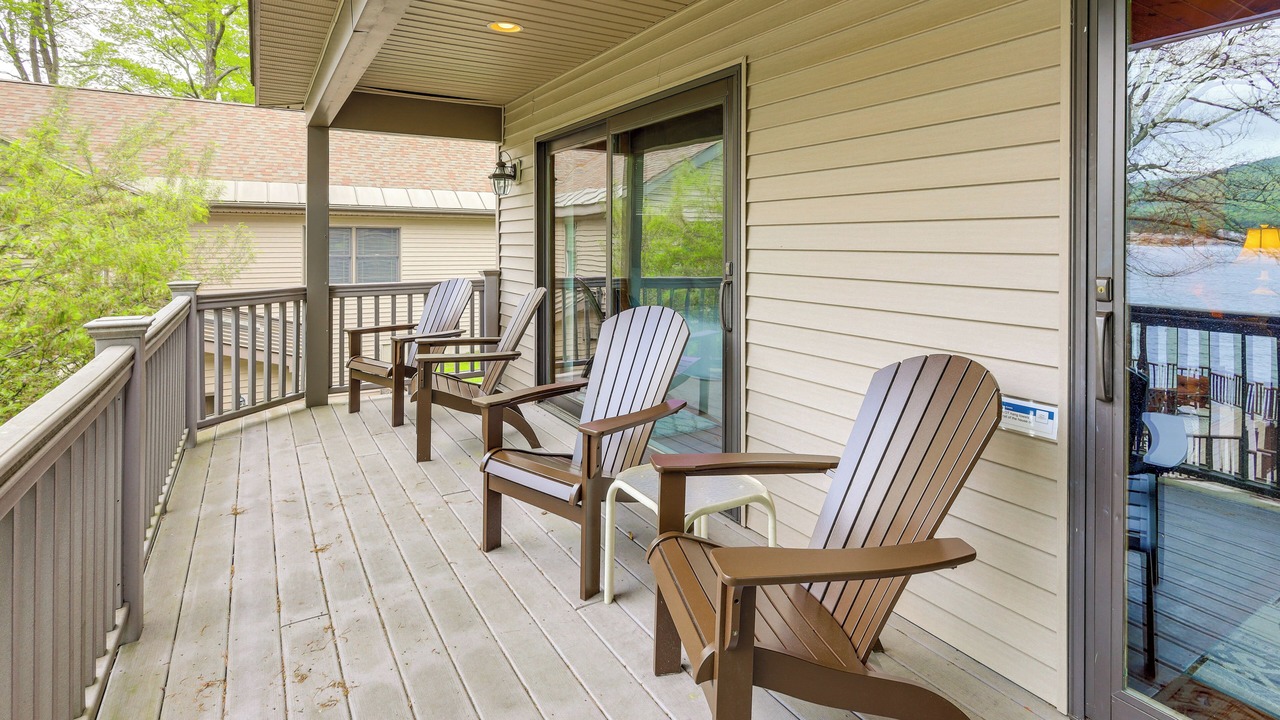 Photo of Patio Balcony in Lake George