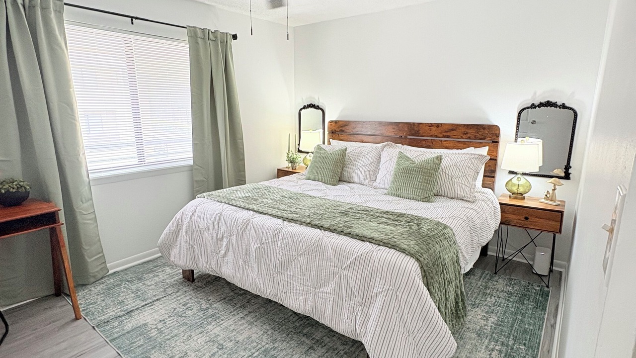 Photo of Bedroom in Tallahassee