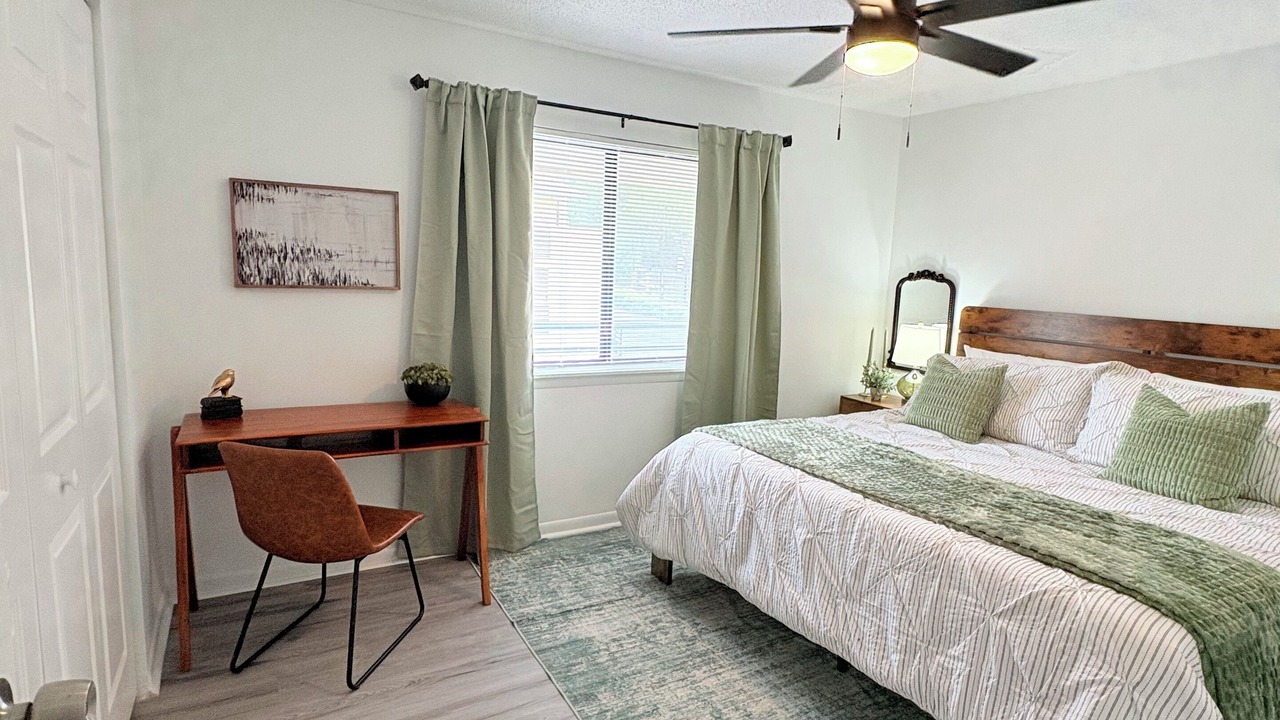 Photo of Bedroom in Tallahassee