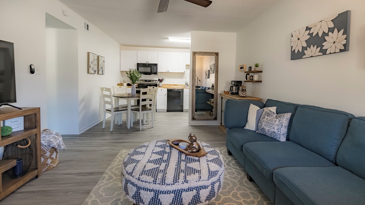 Photo of Livingroom in Tallahassee