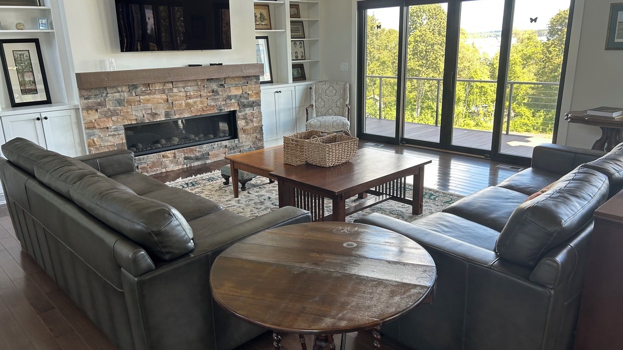 Photo of Livingroom in Skaneateles