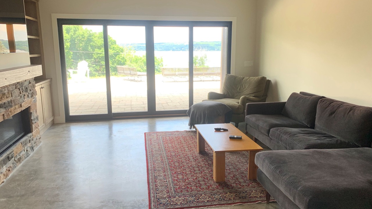 Photo of Livingroom in Skaneateles