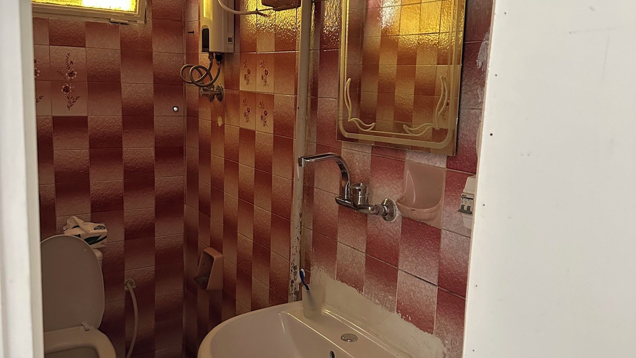 Photo of Bathroom in Al-'Atarin