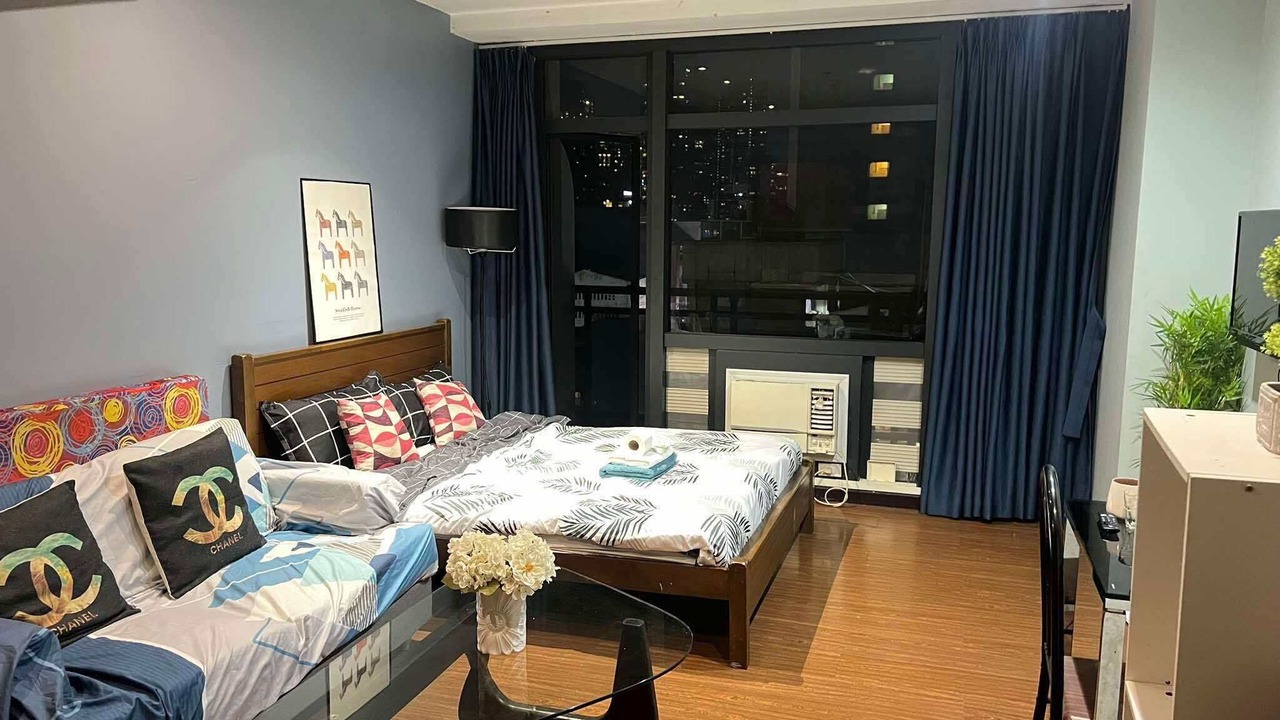 Photo of Bedroom in Downtown