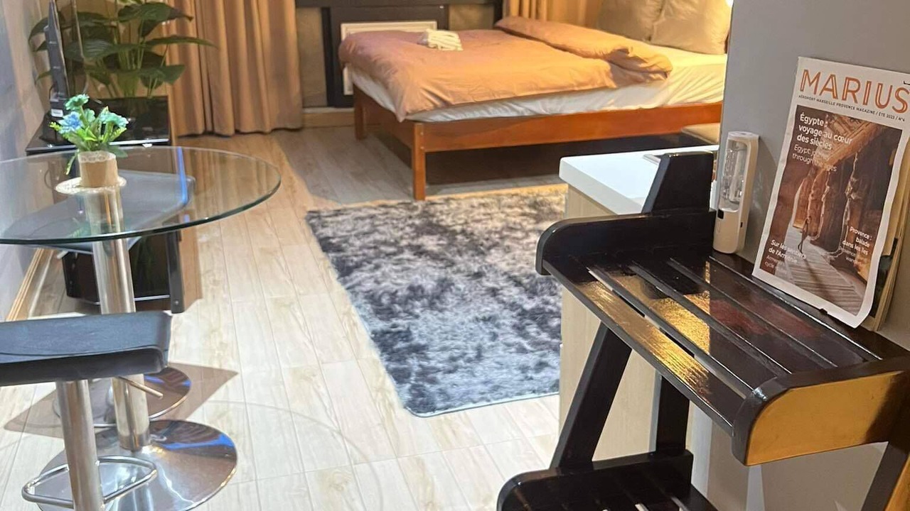 Photo of Bedroom in Downtown