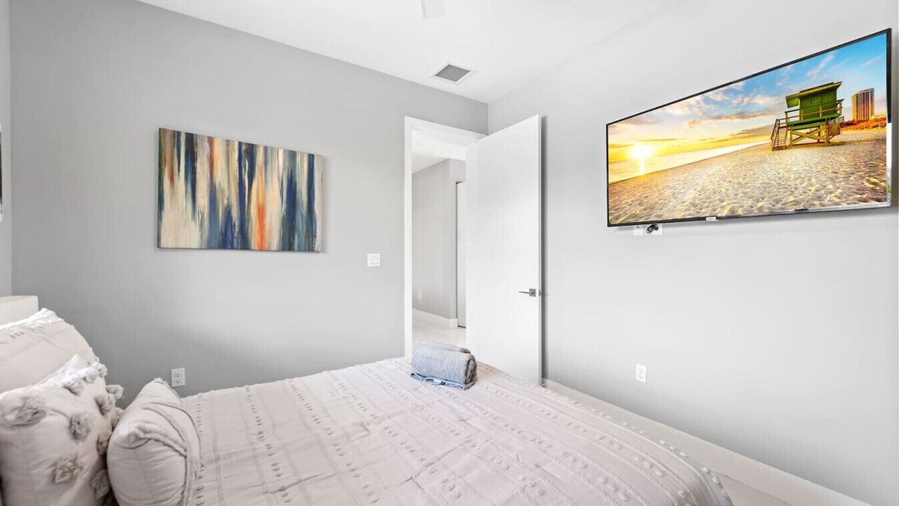 Photo of Bedroom in South Miami