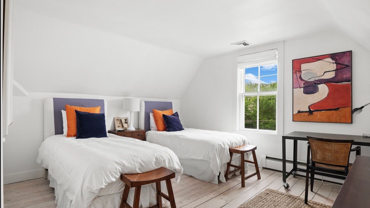 Photo of Bedroom in Brant Point