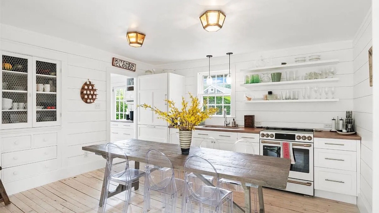 Photo of Kitchen in Brant Point