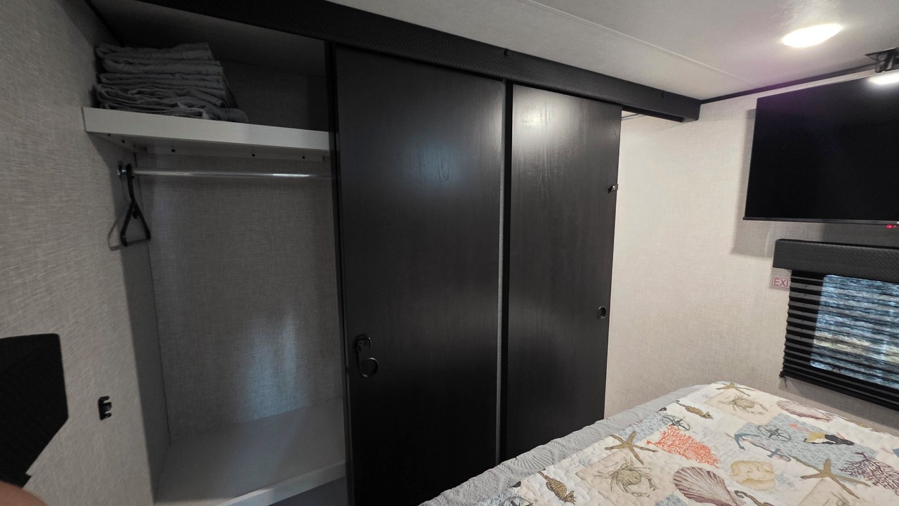 Photo of Bedroom in Perry