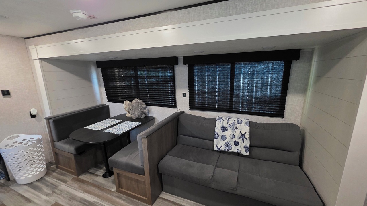 Photo of Livingroom in Perry