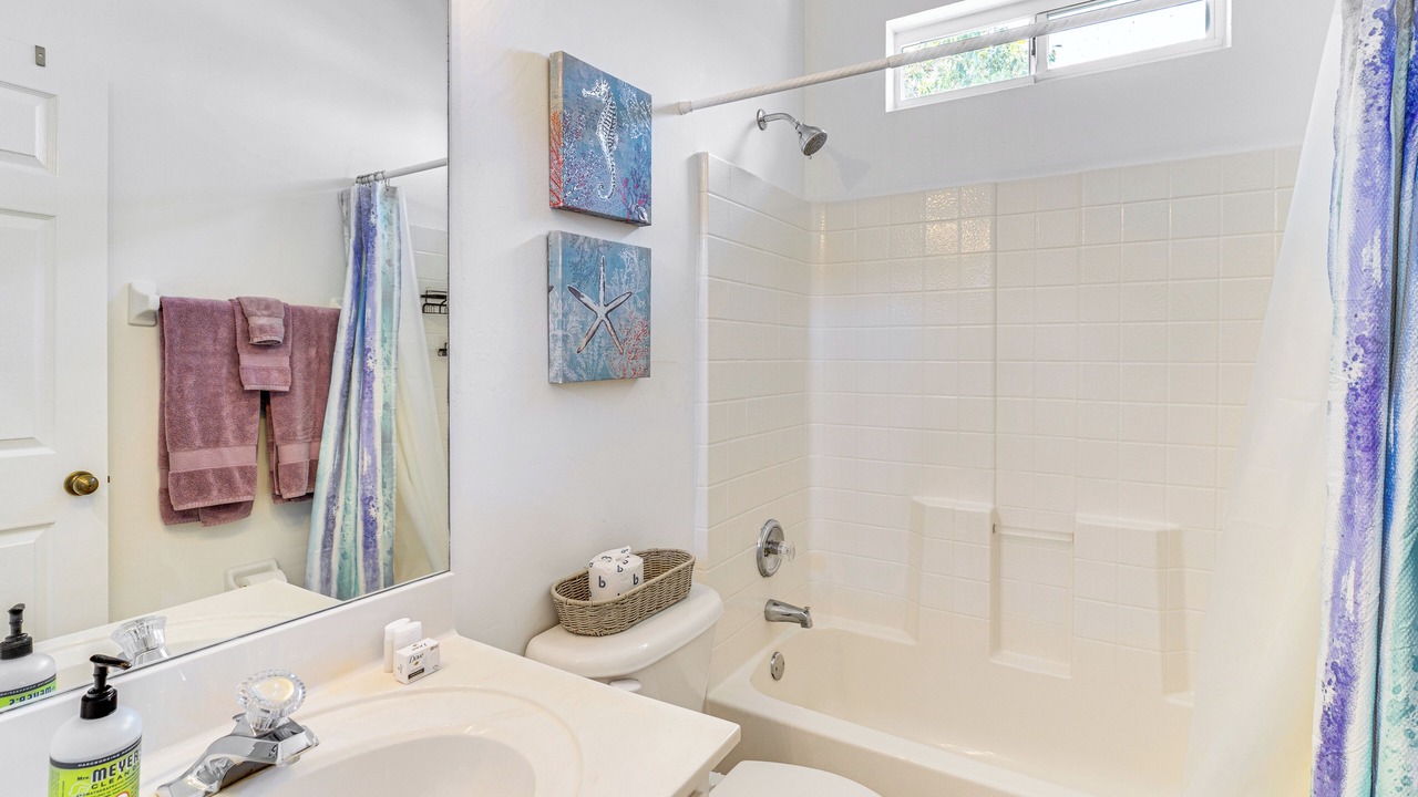 Photo of Bathroom in Beachwalk Isles