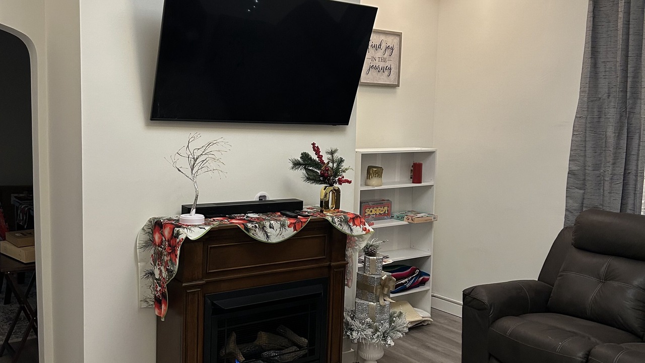 Photo of Livingroom in Bedford
