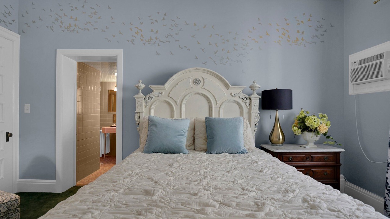 Photo of Bedroom in Olean