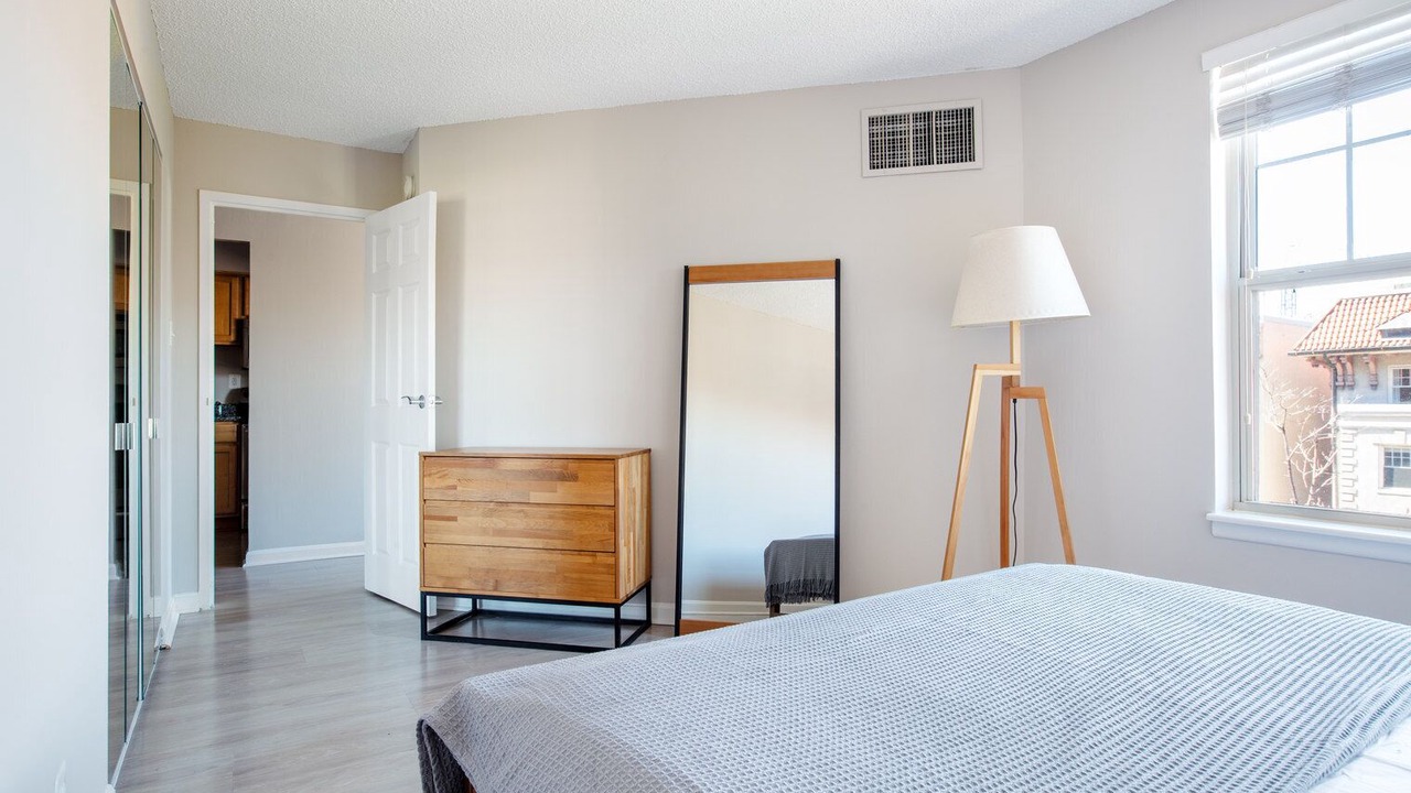 Photo of Bedroom in Logan Circle