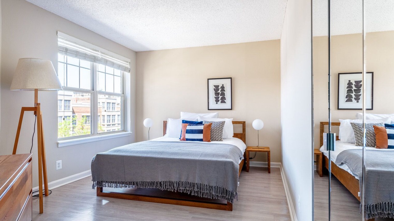 Photo of Bedroom in Logan Circle
