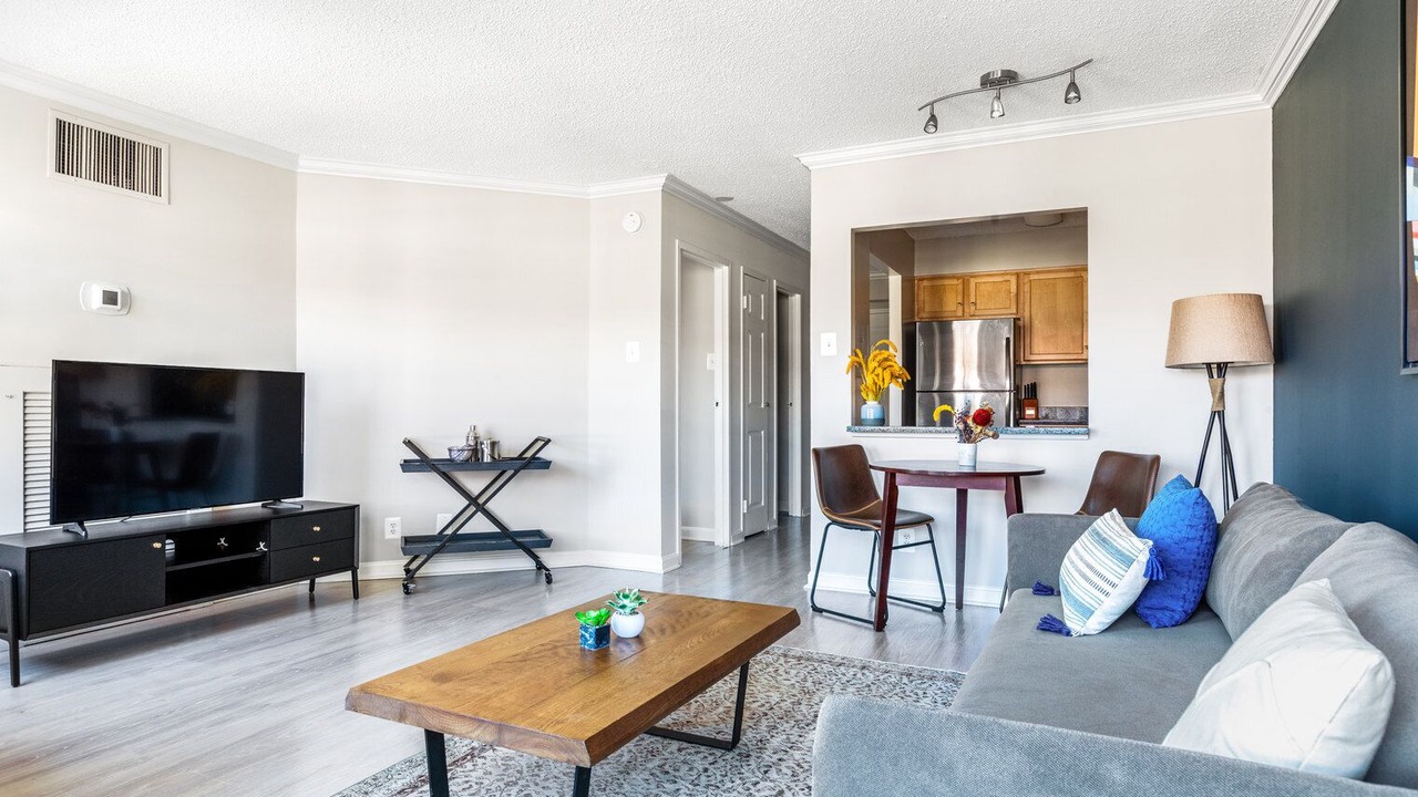 Photo of Livingroom in Logan Circle