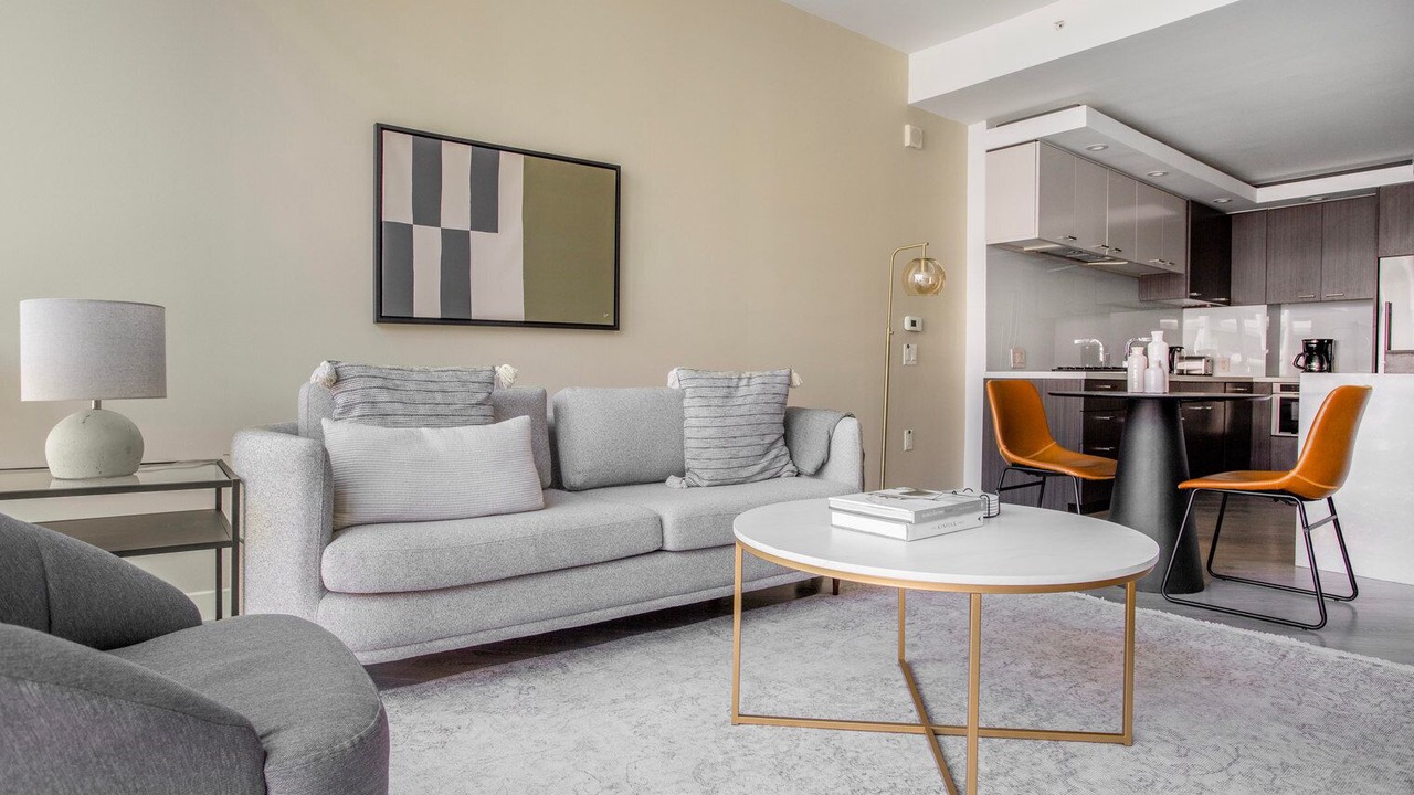 Photo of Livingroom in Dupont Circle