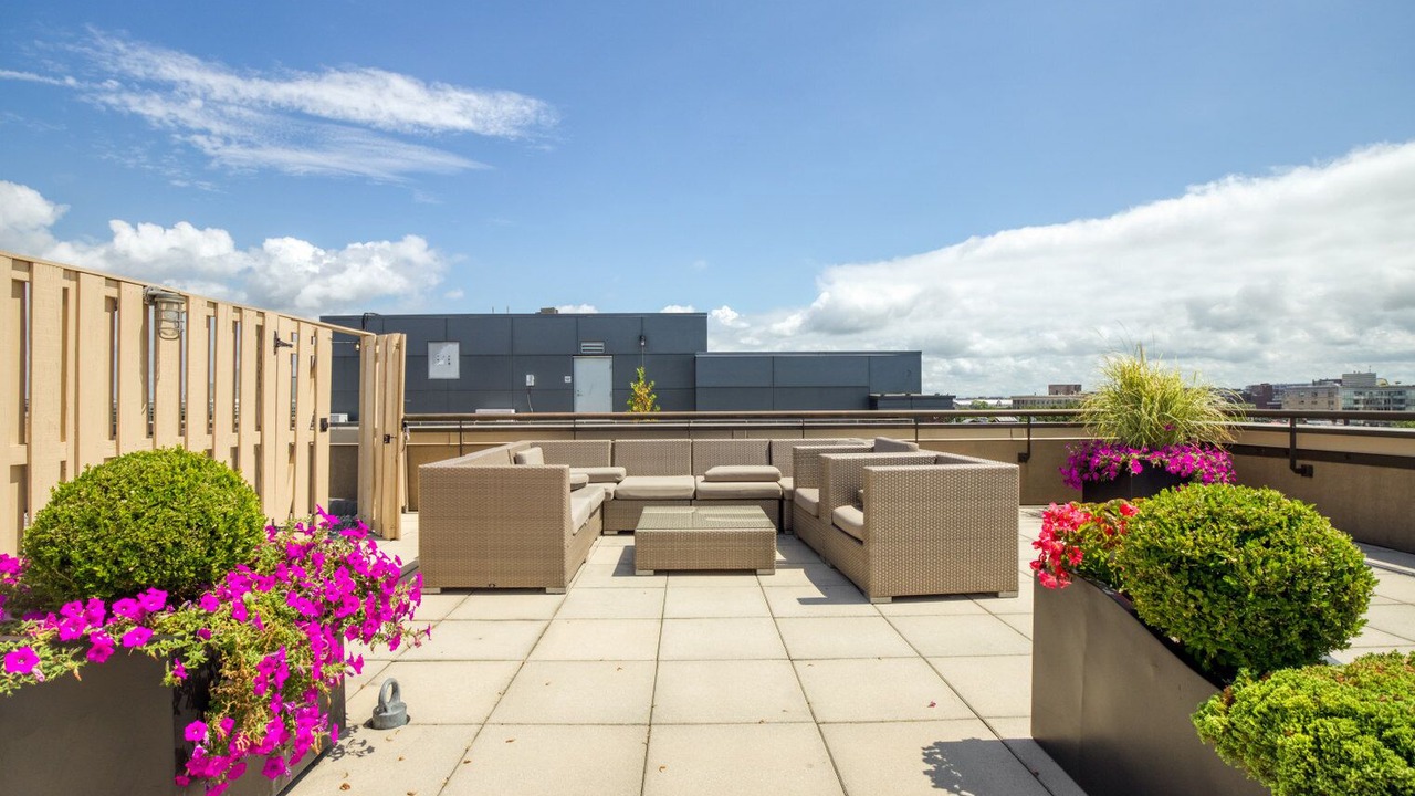 Photo of Patio Balcony in Logan Circle