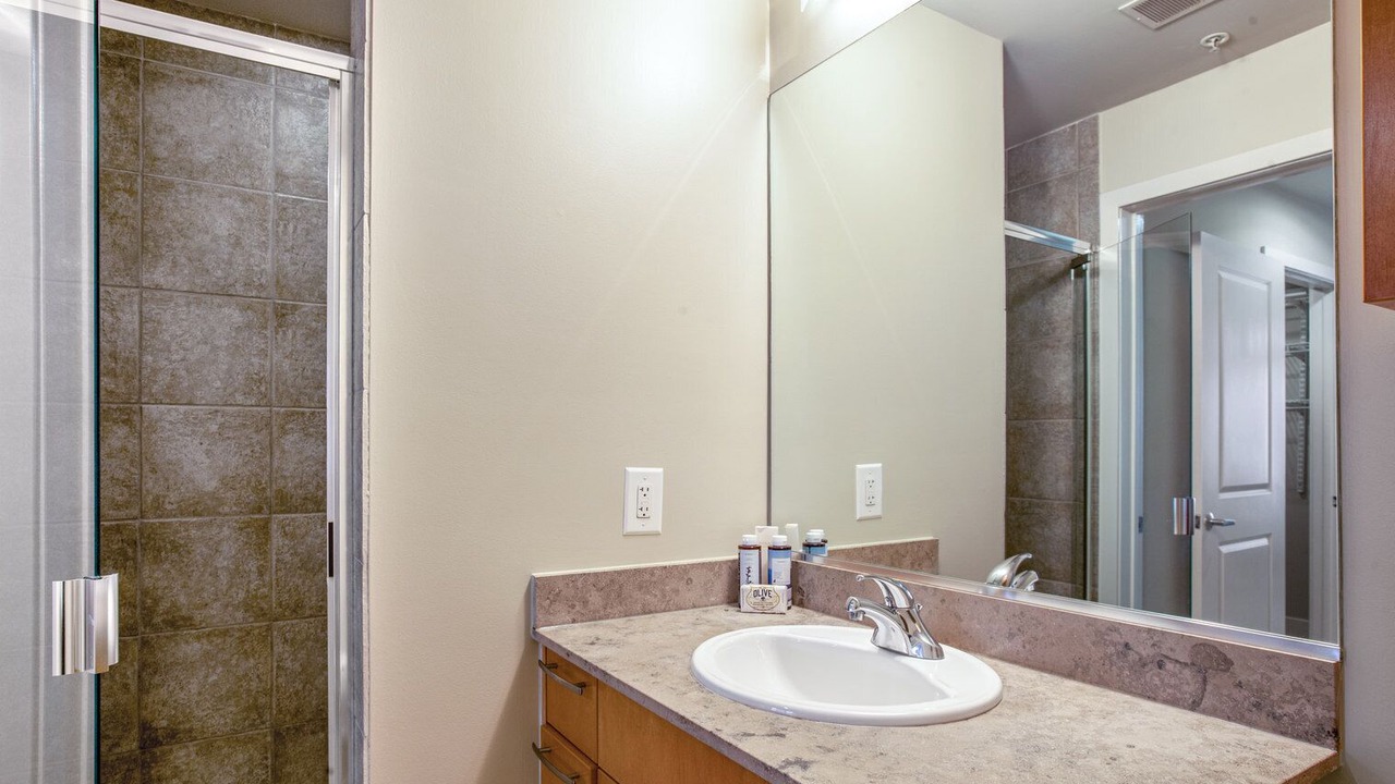 Photo of Bathroom in Logan Circle