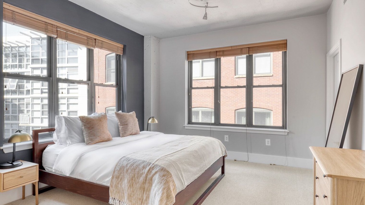 Photo of Bedroom in Logan Circle