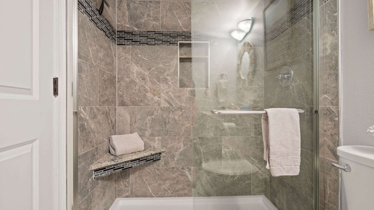Photo of Bathroom in Avon By The Sea