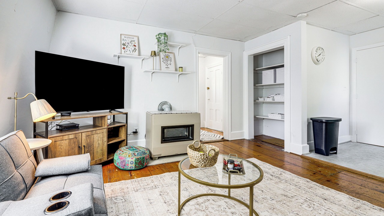 Photo of Livingroom in Worcester
