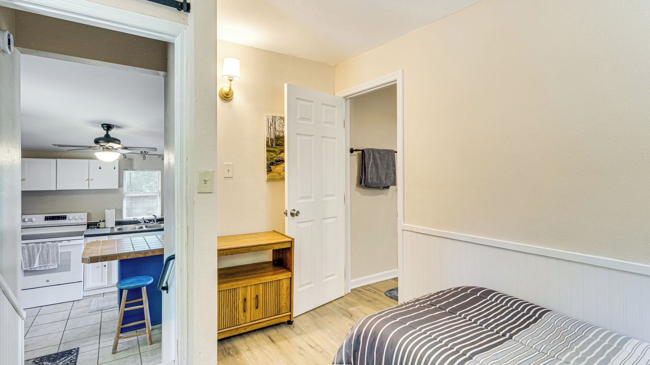 Photo of Bedroom in Quincy
