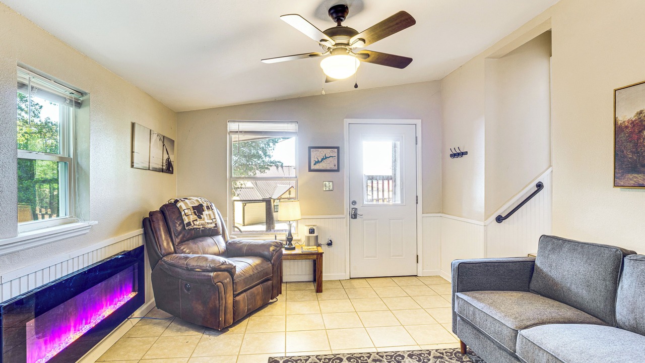 Photo of Livingroom in Quincy