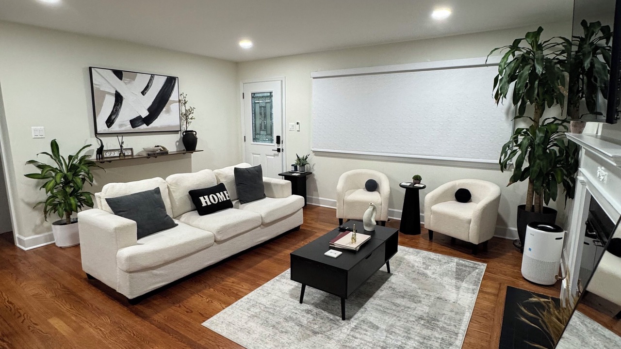 Photo of Livingroom in Fairfax